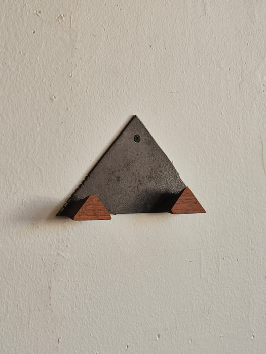 Triangle Double Hook