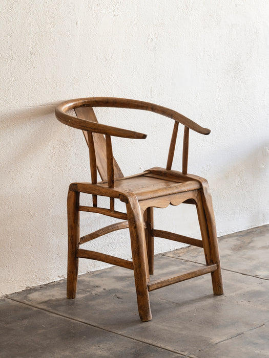 Horseshoe Back Armchair