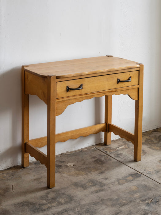 Pine Entry Table