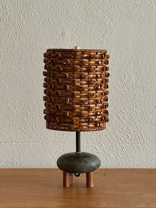 Sasso Lamp With Whicker Shade  - S