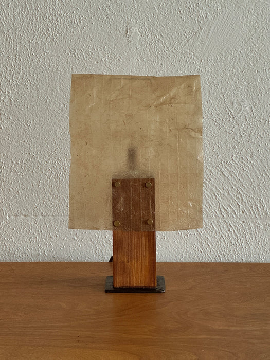 Pyramida Lamp