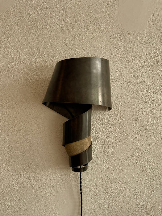 Steel Ribbon Sconce