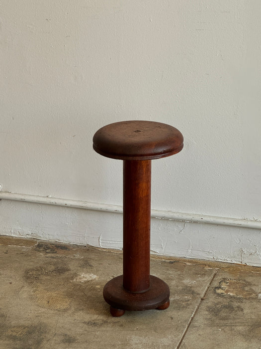 Petite Round Table