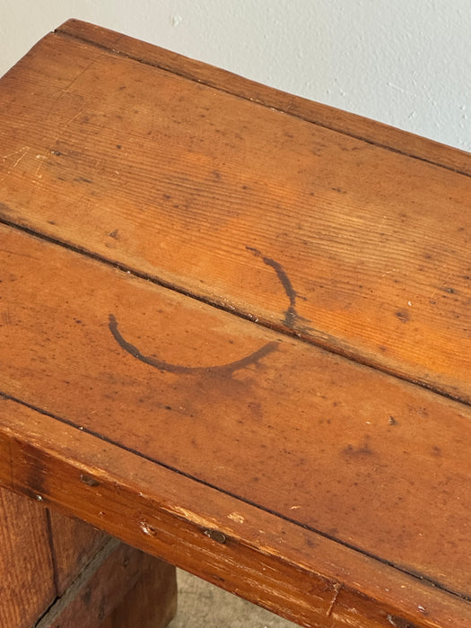 Shop Stool
