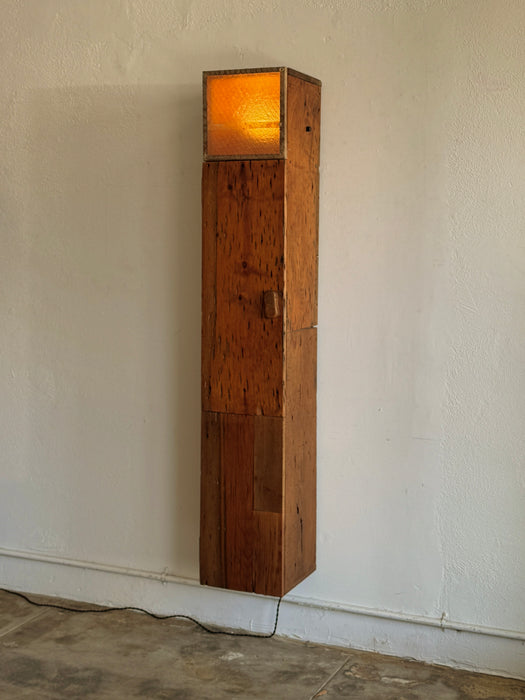 Wall Cabinet With Lamp