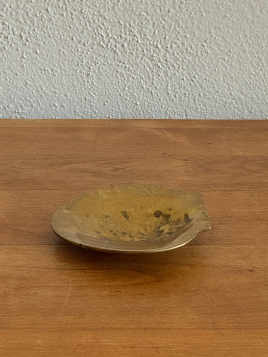 Brass Scallop Catchall