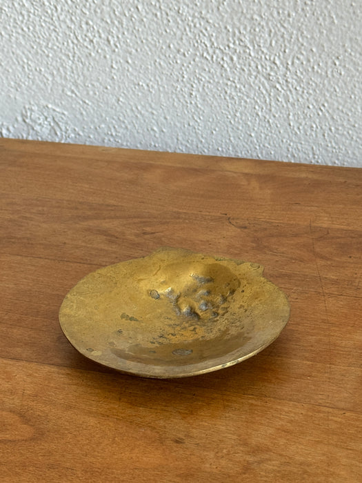 Brass Scallop Catchall