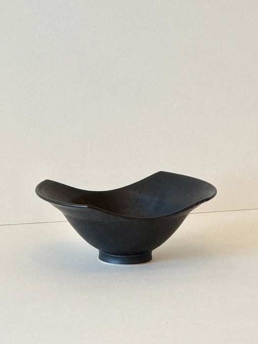 Porcelain Concave Bowl