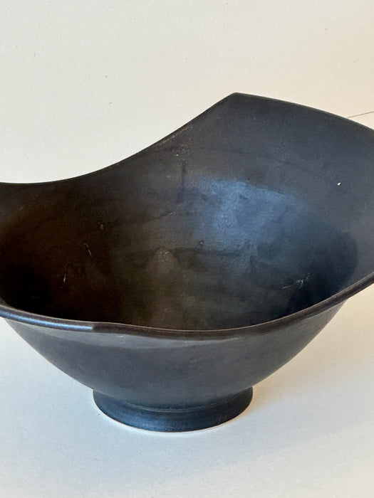 Porcelain Concave Bowl