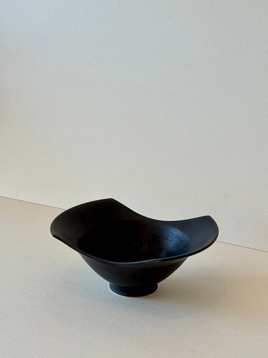 Porcelain Concave Bowl