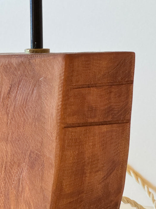 Morada Pedestal Lamp