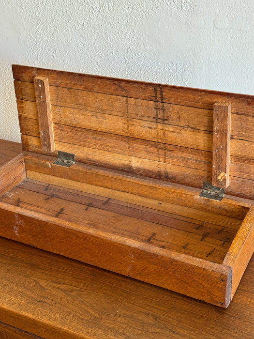 Slatted Box With Hinged Lid