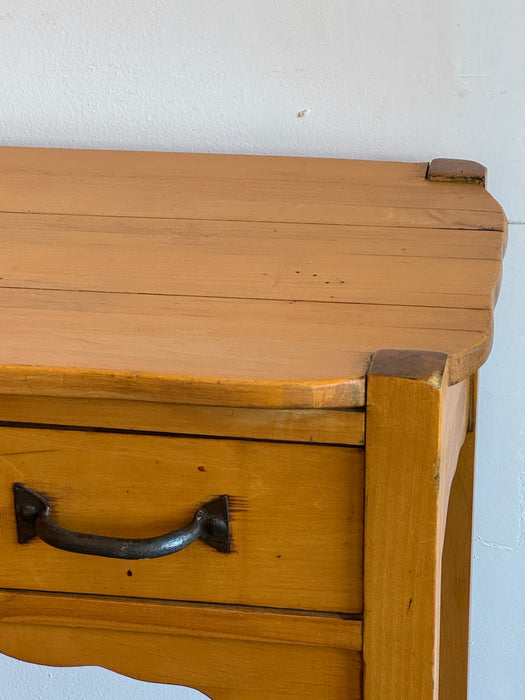 Pine Entry Table