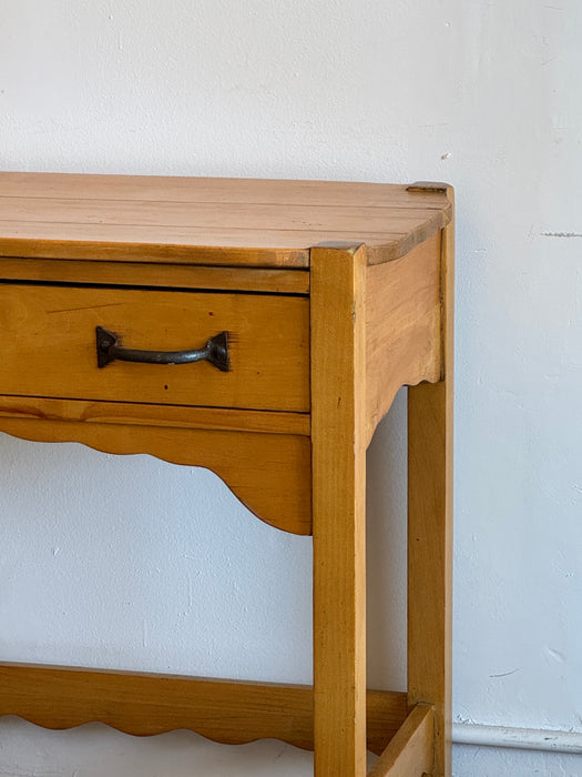 Pine Entry Table