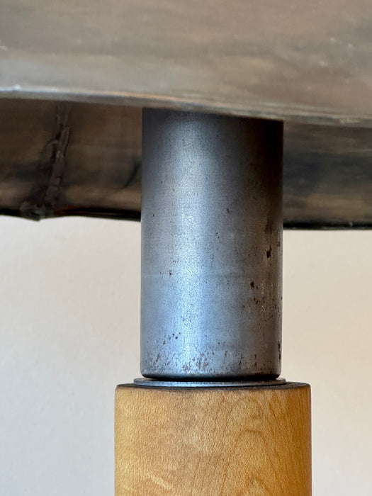 Metal Shade Column Lamp