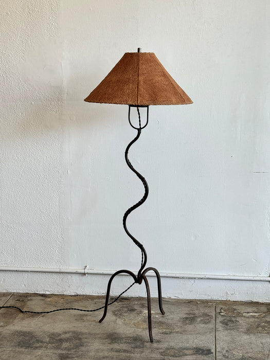 Curvy Floor Lamp