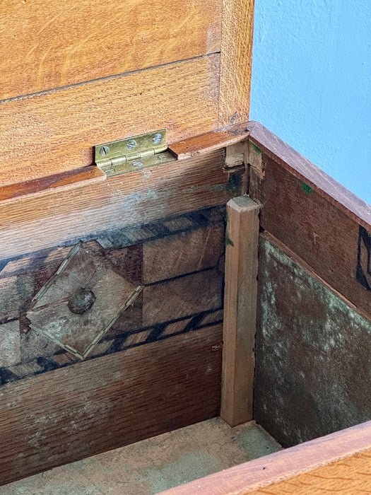 Spiral Leg Box Table