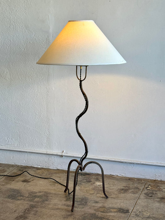 Steel Squiggle Floor Lamp 2