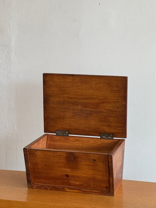 Lidded Box With Hinged Lid