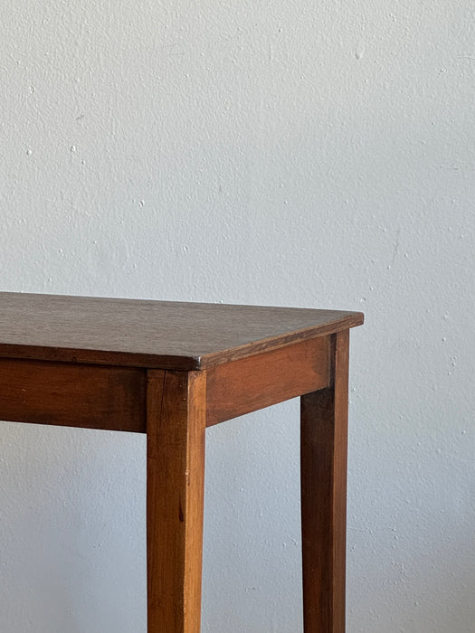Small Tapered Leg Table