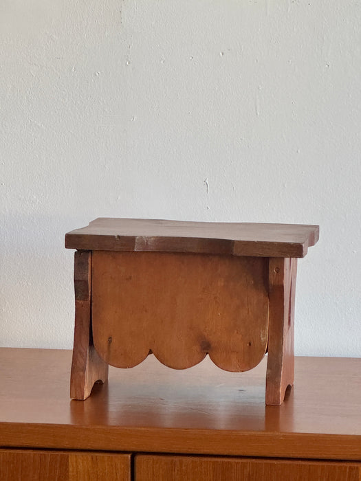 Stool With Lift Top Storage