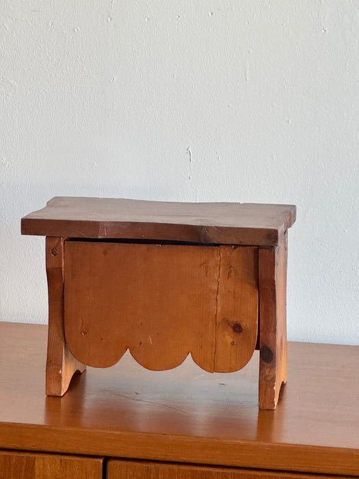 Stool With Lift Top Storage