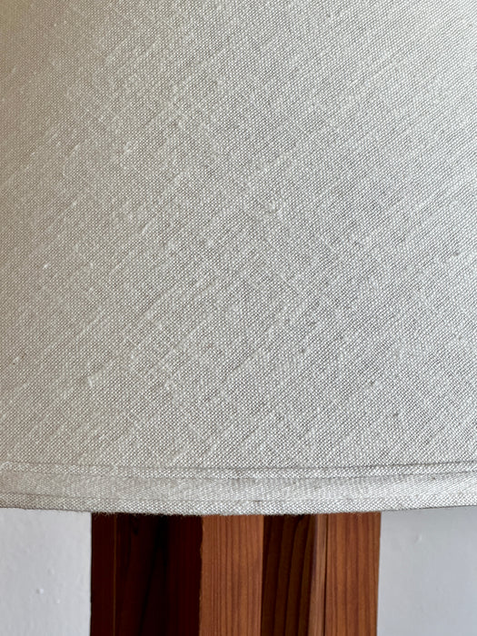 Vintage Redwood Table Lamp