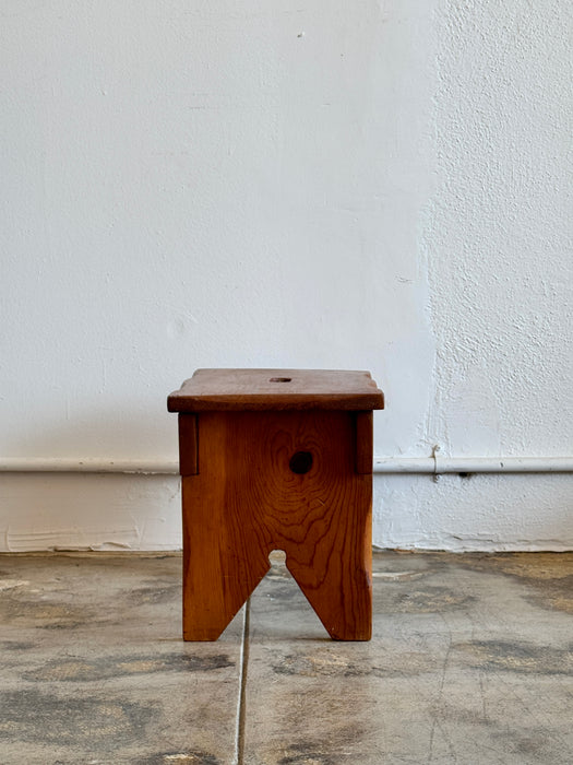 Scalloped Stool