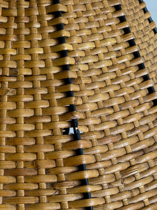 Sasso Lamp W/ Rattan Shade