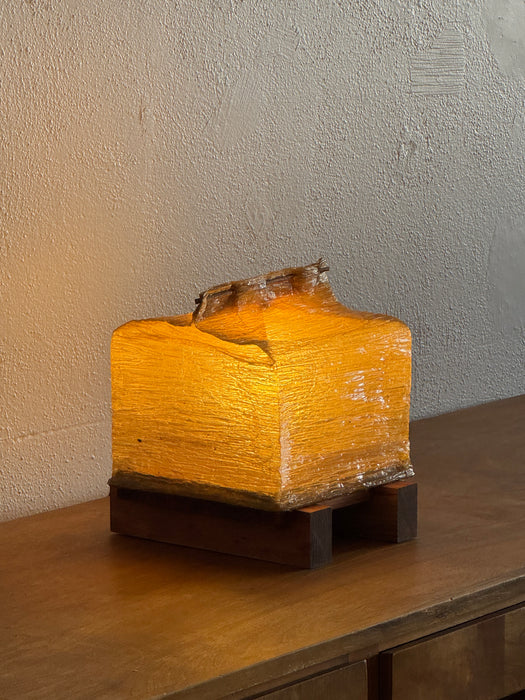 Timpano Plinth Lamp
